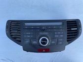 Radio/CD/DVD/GPS head unit