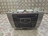 Радио/ проигрыватель CD/DVD / навигация