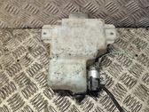 Windshield washer fluid reservoir/tank