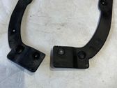 Autres pièces compartiment moteur