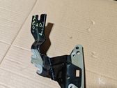 Fender mounting bracket