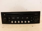 Radio/CD/DVD/GPS-pääyksikkö