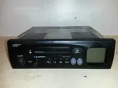 Radio / CD-Player / DVD-Player / Navigation