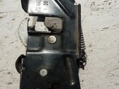 Engine bonnet/hood lock/catch