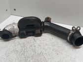 Turboahtimen ilmanoton letku