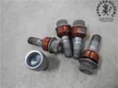 Tuercas/tornillos
