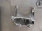 Engine mounting bracket