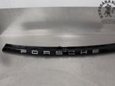 Manufacturer badge logo/emblem