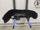 Front wheel arch liner splash guards