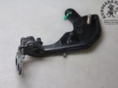 Tailgate/trunk/boot hinge