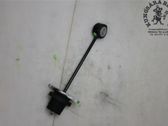 Engine mounting bracket