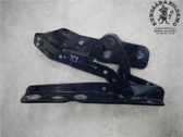 Engine bonnet/hood hinges