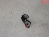 Fender mounting bracket