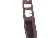 Moldura del asa interna de la puerta delantera