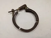 Muffler pipe connector clamp