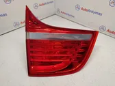 Tailgate rear/tail lights