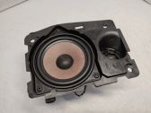 Parcel shelf speaker