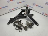 Fender mounting bracket
