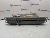Radio / CD-Player / DVD-Player / Navigation