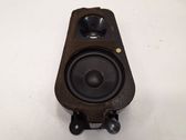 Parcel shelf speaker