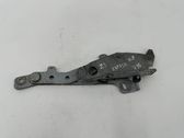 Engine bonnet/hood hinges