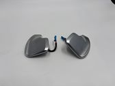 Steering wheel buttons/switches
