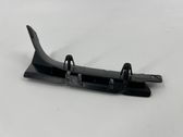 Fender mounting bracket