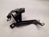 Fender mounting bracket