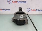 Engine mount bracket