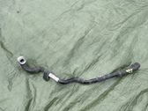 Tuyau de liquide de refroidissement moteur