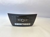 Radio / CD-Player / DVD-Player / Navigation