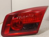 Tailgate rear/tail lights