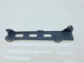 Fender mounting bracket