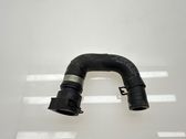 Tuyau de liquide de refroidissement moteur