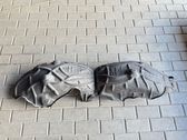 Rear arch fender liner splash guards