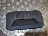 Rear air vent grill