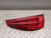 Tailgate rear/tail lights