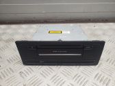 Radio / CD-Player / DVD-Player / Navigation