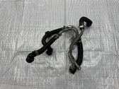 Tuyau de liquide de refroidissement moteur