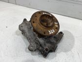 Front wheel hub