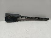 Front bumper mounting bracket