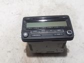 Radio/CD/DVD/GPS-pääyksikkö