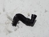 Tuyau de liquide de refroidissement moteur