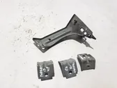 Fender mounting bracket