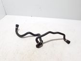 Tuyau de liquide de refroidissement moteur