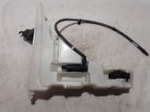 Windshield washer fluid reservoir/tank