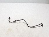 Tuyau de liquide de refroidissement moteur
