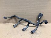 Fuel injector wires