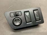 Wing mirror switch