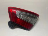 Tailgate rear/tail lights